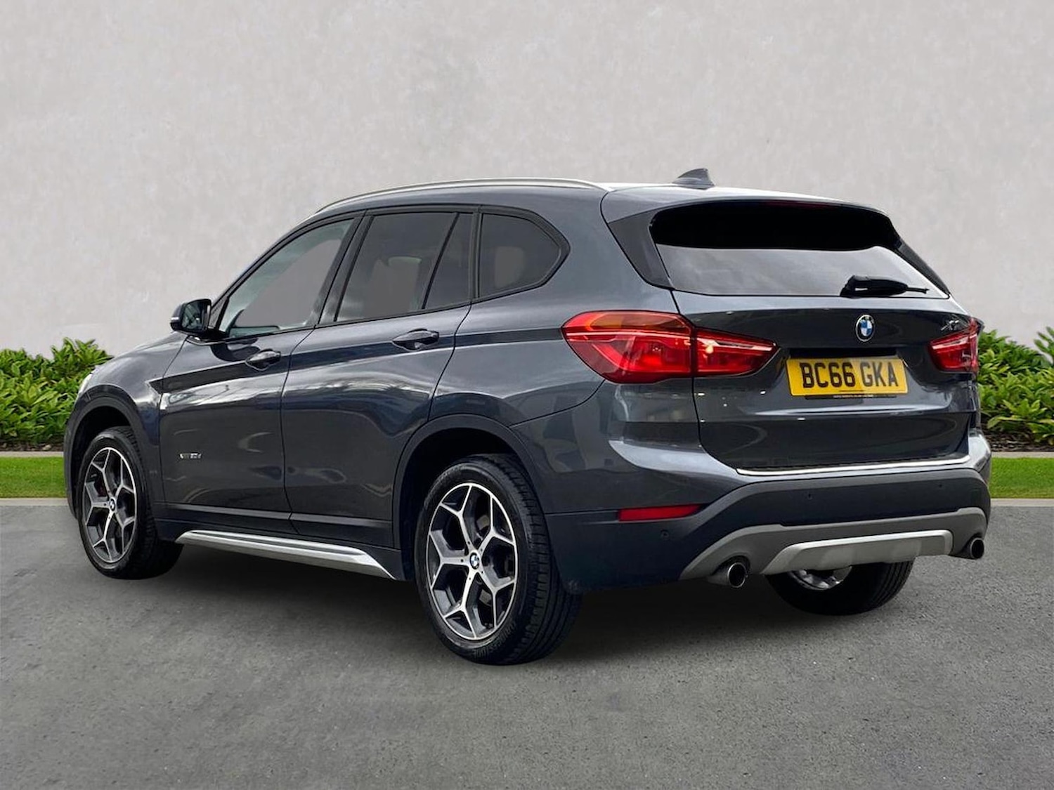 Used BMW X1 2017 for sale - 77061579: Photo 2