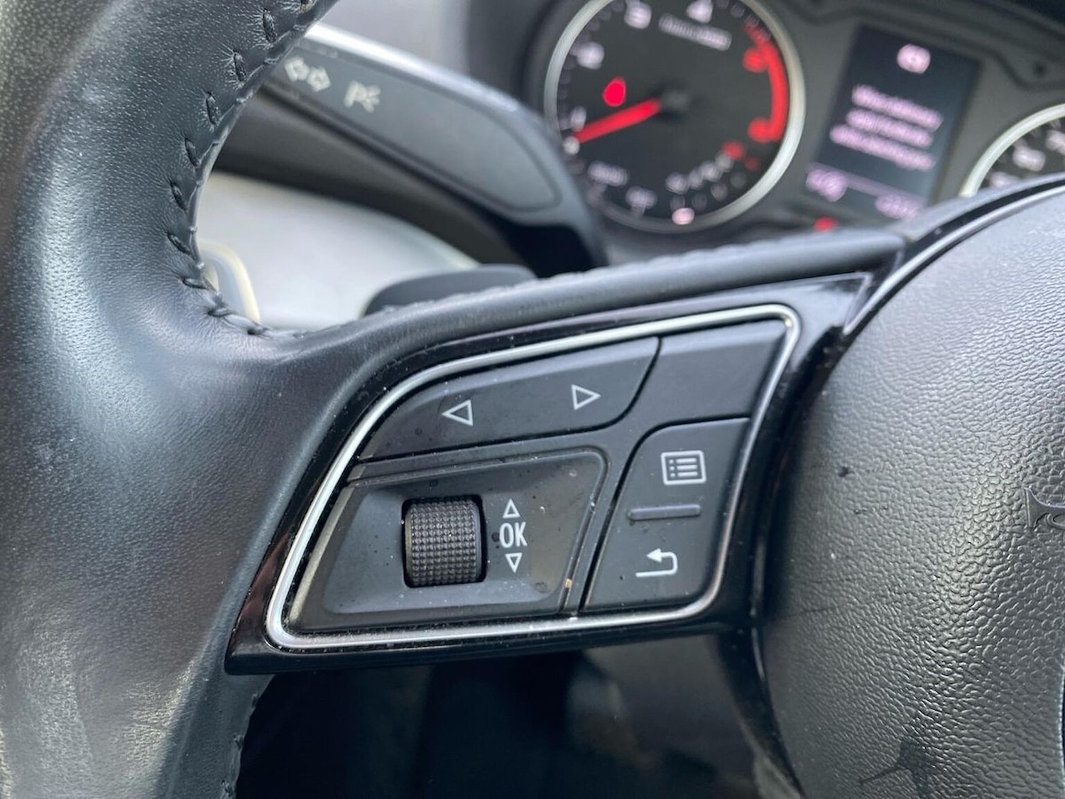 Used Audi Q2 2017 for sale - 78191994: Photo 28