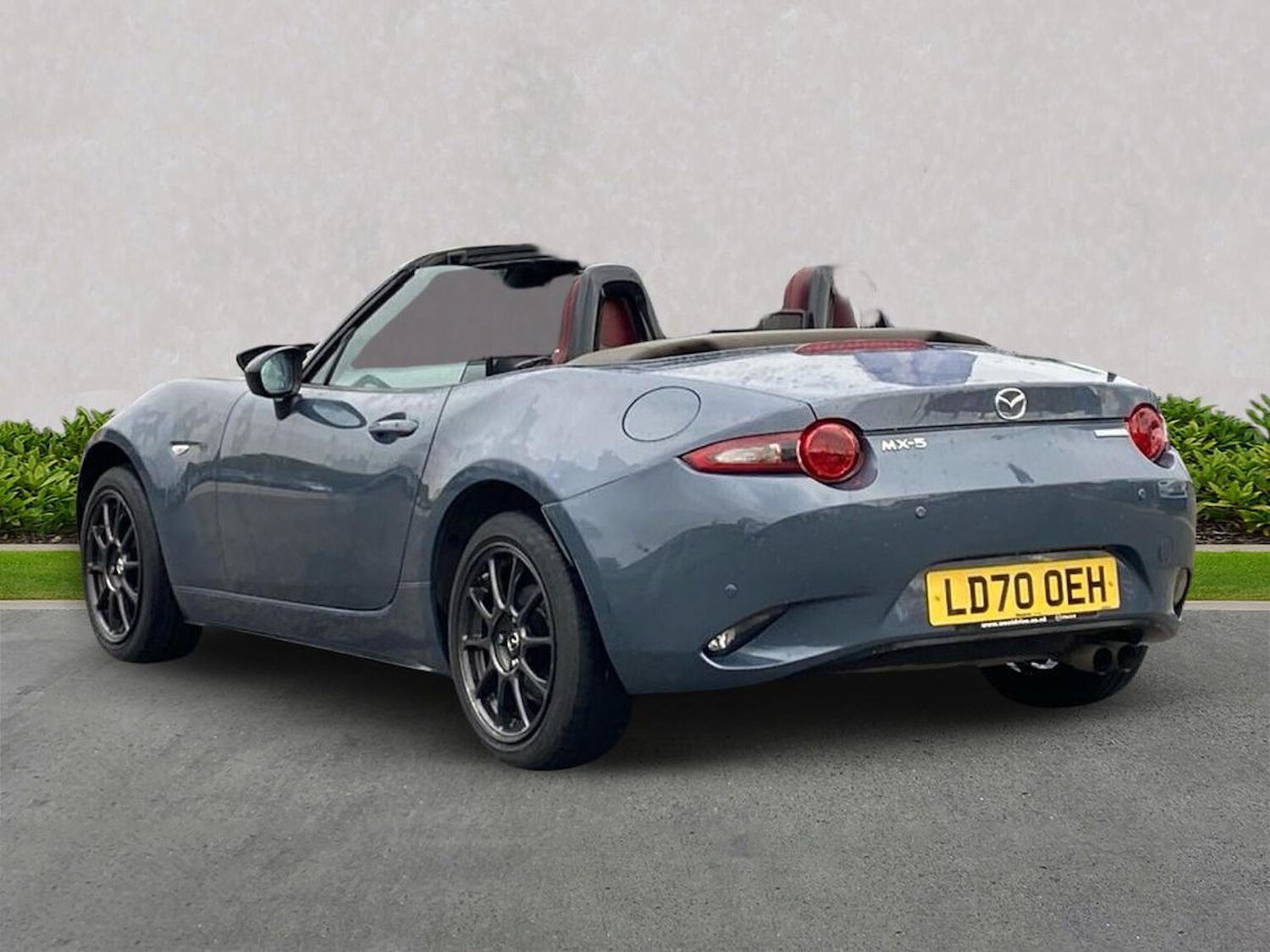 Used Mazda MX-5 2020 for sale - 76299436: Photo 2