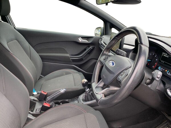 Used Ford Fiesta 2018 for sale - 76316464: Photo 15