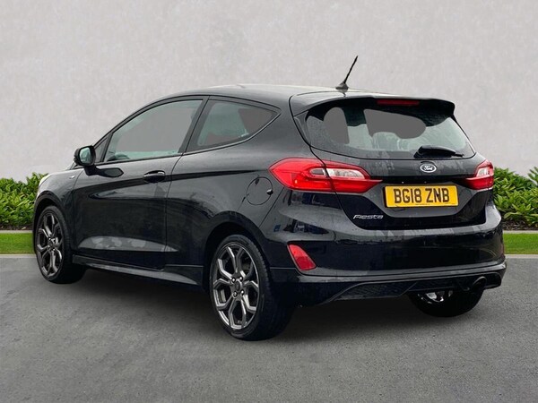 Used Ford Fiesta 2018 for sale - 76316464: Photo 2