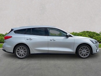Used Ford Focus 2021 for sale - 78750764: Photo
