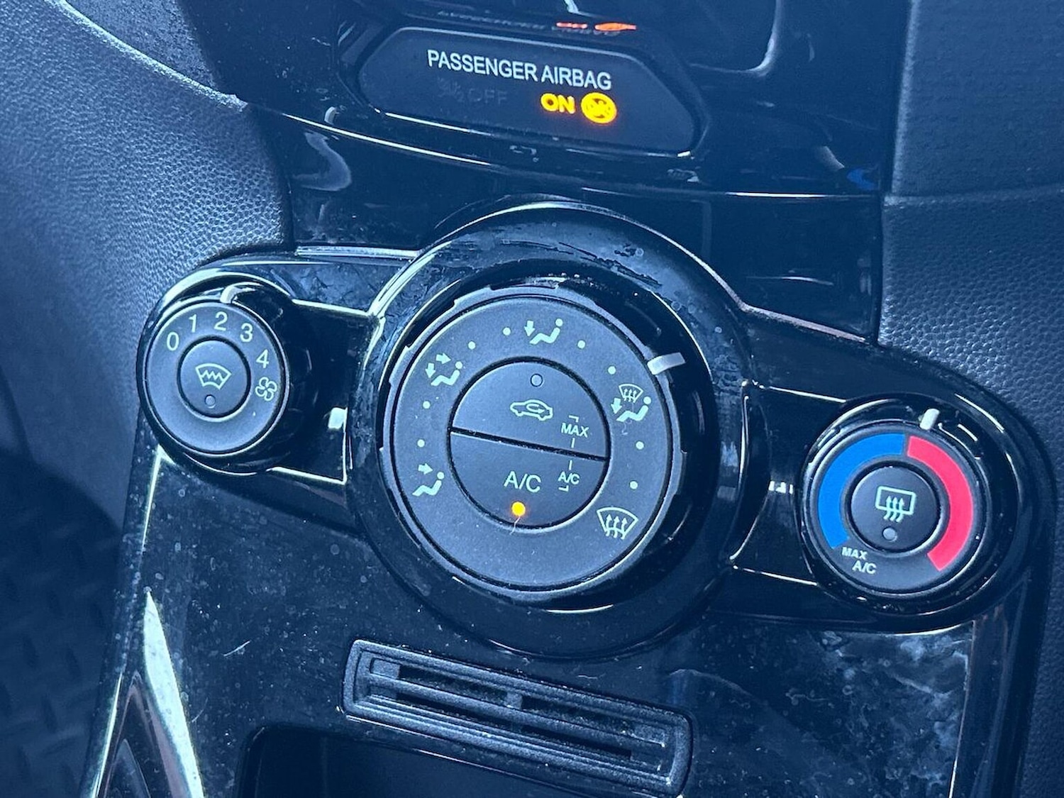 Used Ford Fiesta 2017 for sale - 76340561: Photo 12