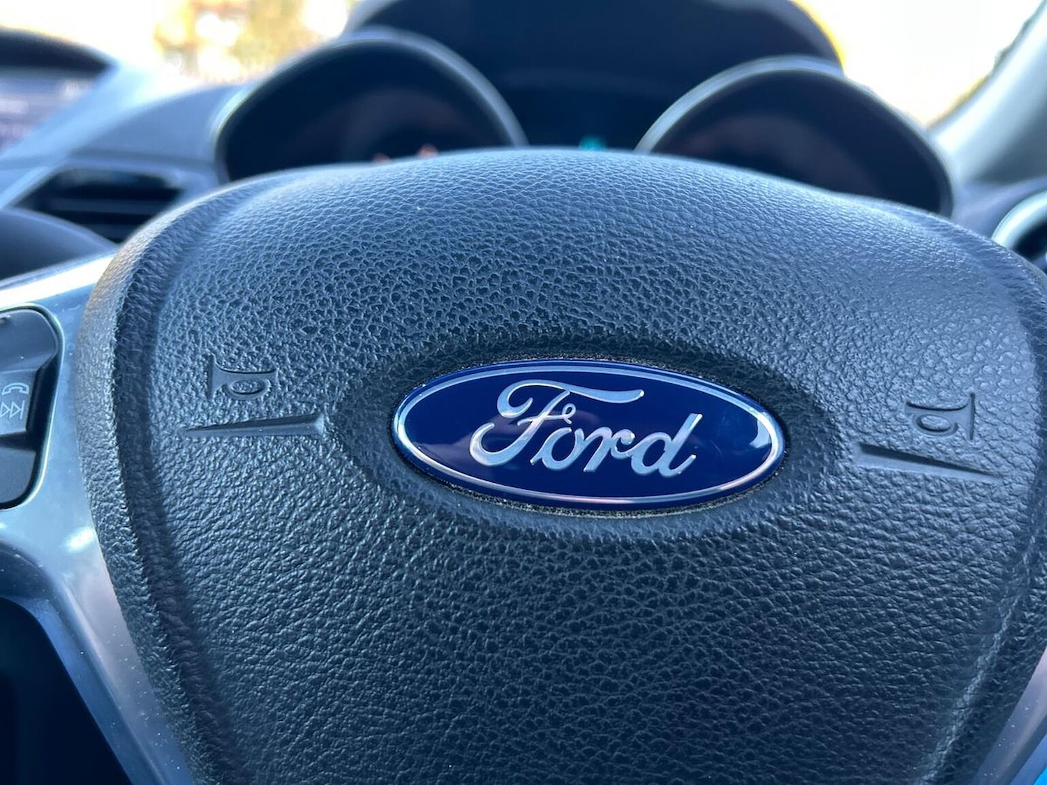 Used Ford Fiesta 2017 for sale - 76340561: Photo 30