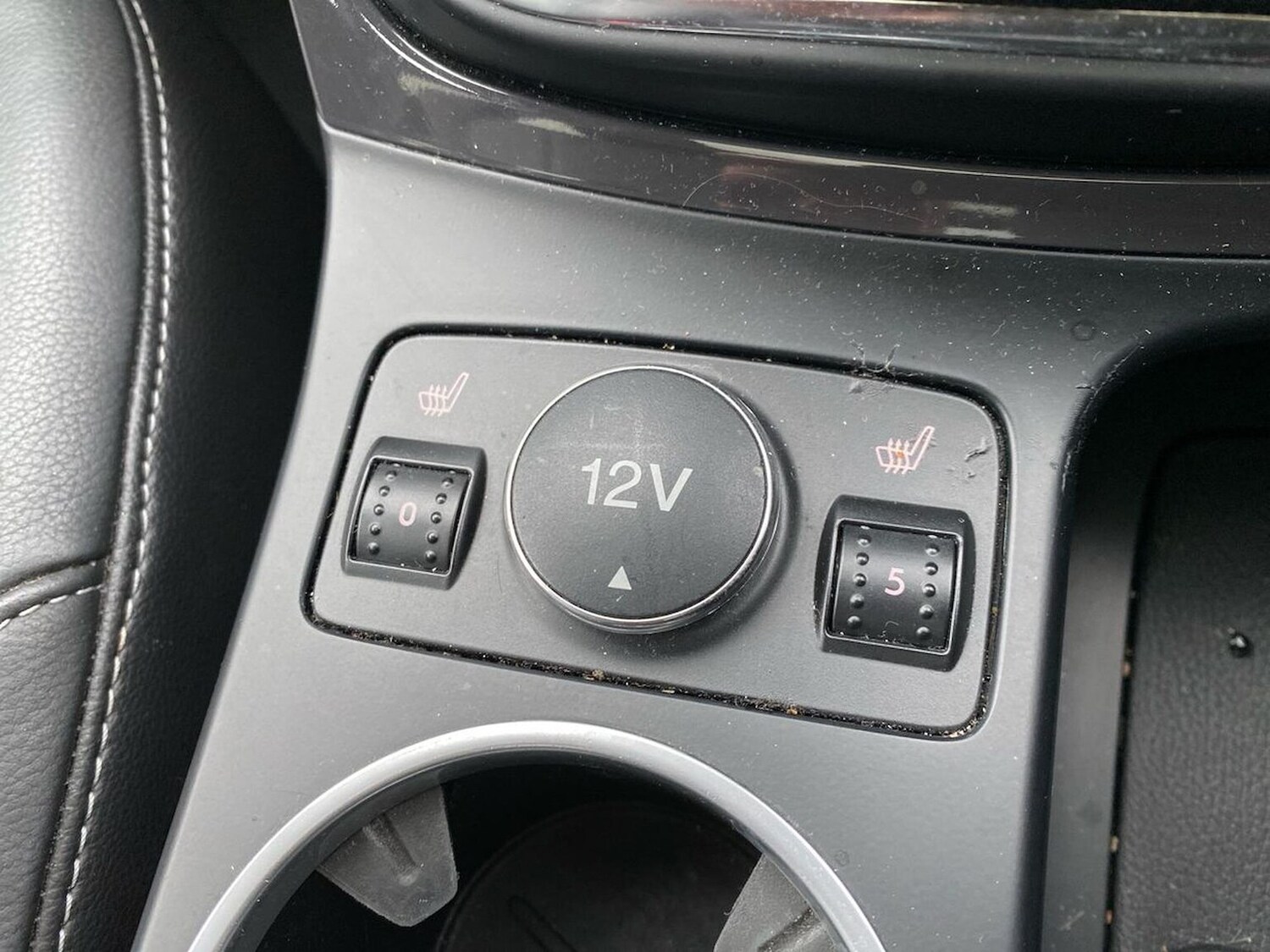 Used Ford Kuga 2015 for sale - 77489544: Photo 32