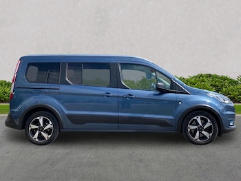 Used Ford Grand Tourneo Connect 2022 for sale - 78903422: Photo