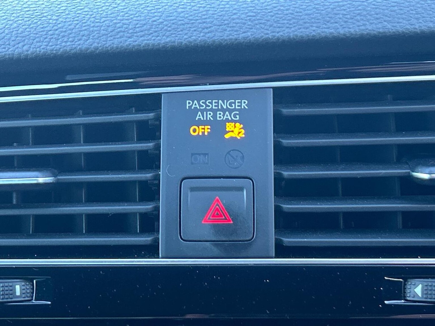 Used Volkswagen Golf 2019 for sale - 77078052: Photo 24