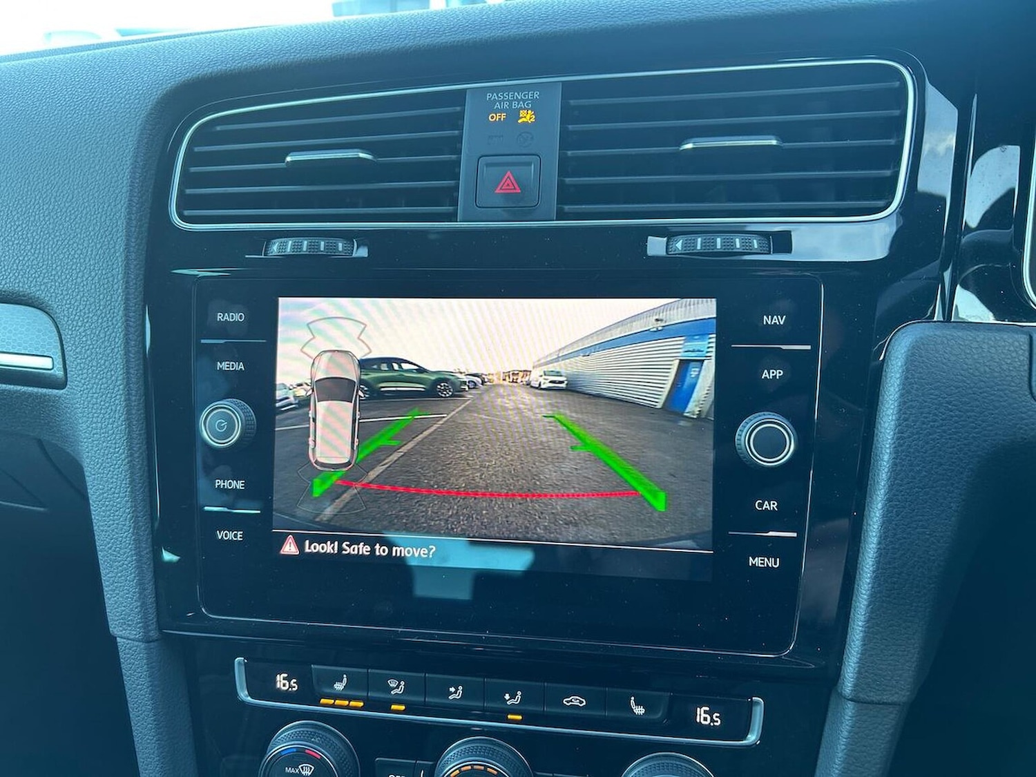 Used Volkswagen Golf 2019 for sale - 77078052: Photo 25