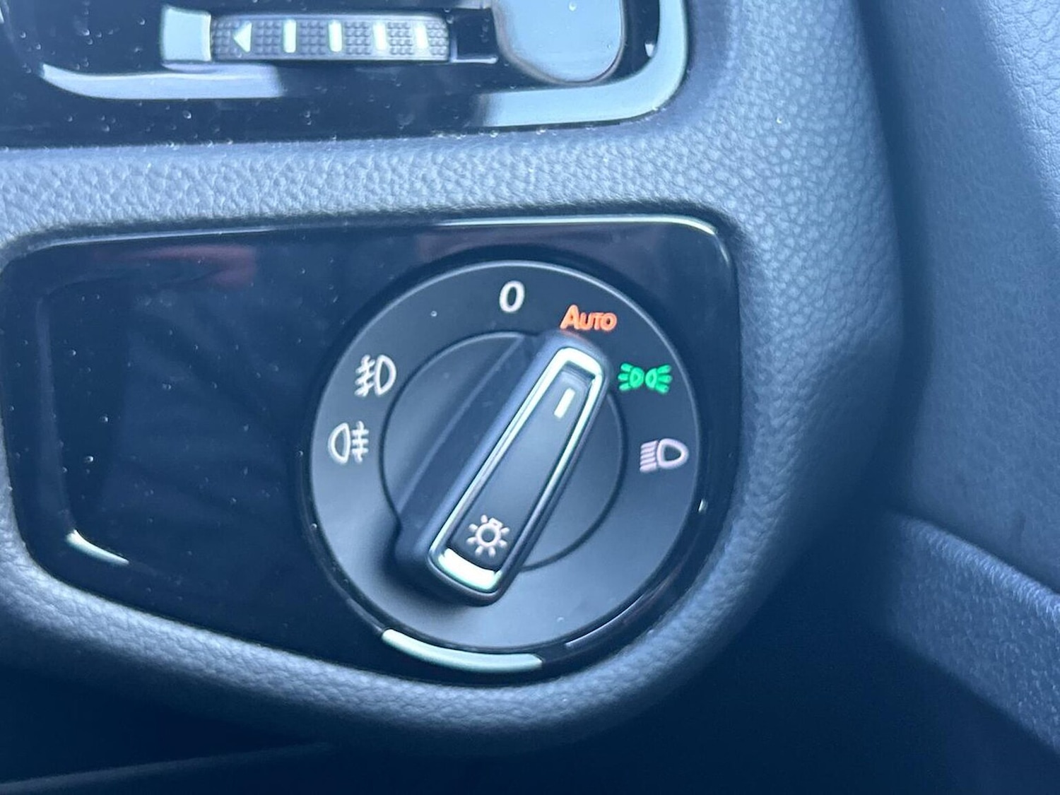 Used Volkswagen Golf 2019 for sale - 77078052: Photo 30