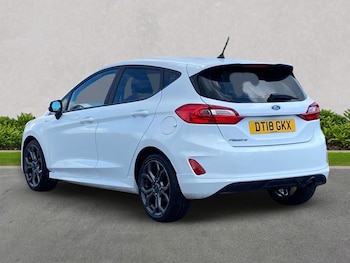 Used Ford Fiesta 2018 for sale - 79124872: Photo