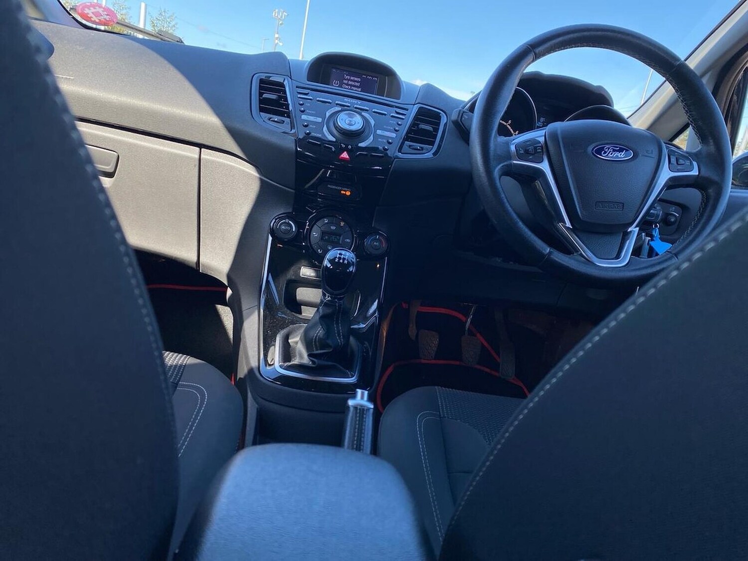 Used Ford Fiesta 2016 for sale - 78218649: Photo 15