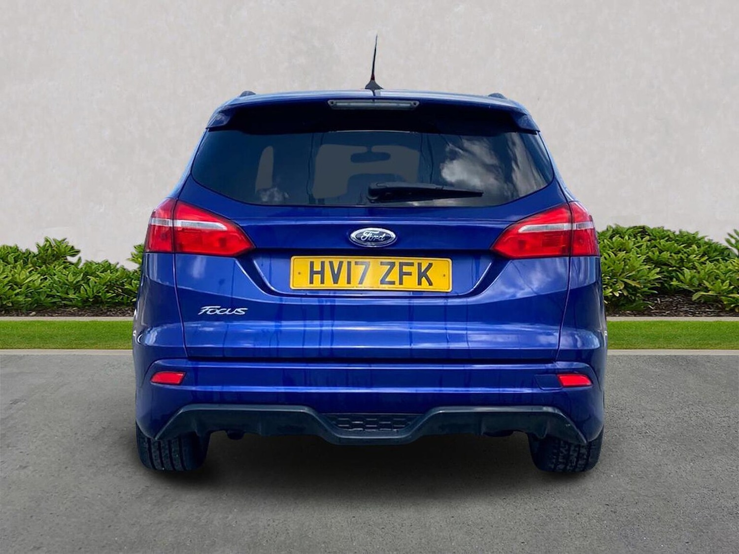 Used Ford Focus 2017 for sale - 76940145: Photo 4