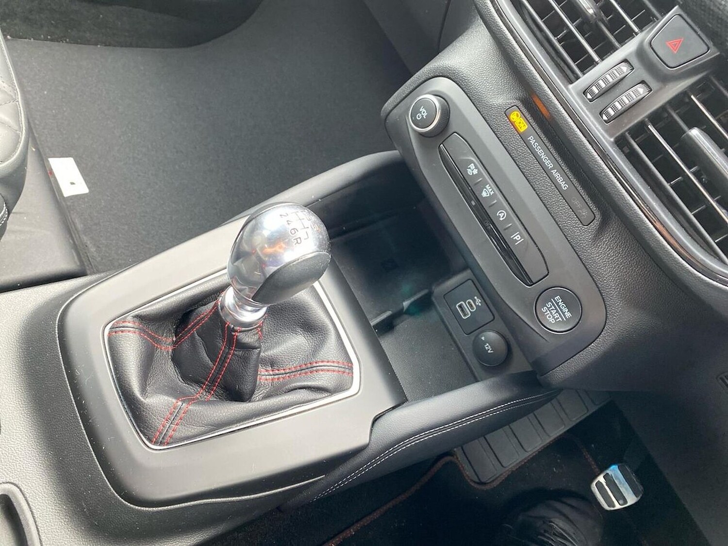 Used Ford Focus 2022 for sale - 76046035: Photo 13