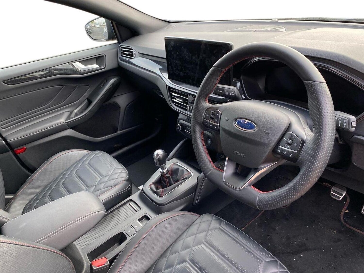 Used Ford Focus 2022 for sale - 76046035: Photo 15