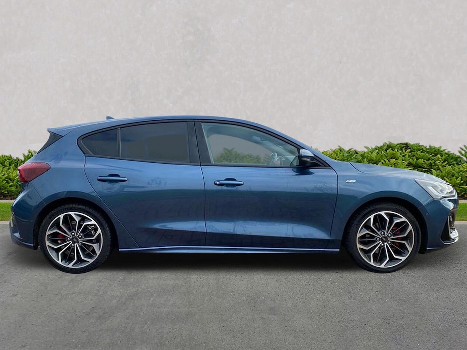 Used Ford Focus 2022 for sale - 76046035: Photo 3