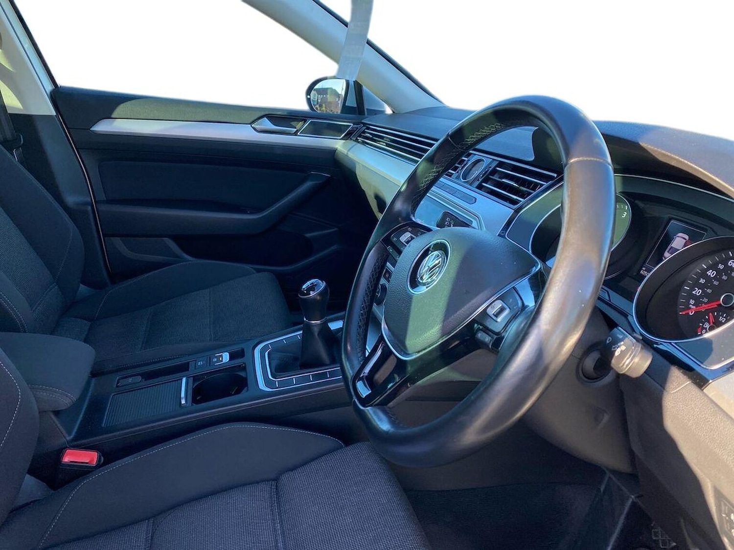 Used Volkswagen Passat 2018 for sale - 77033485: Photo 17