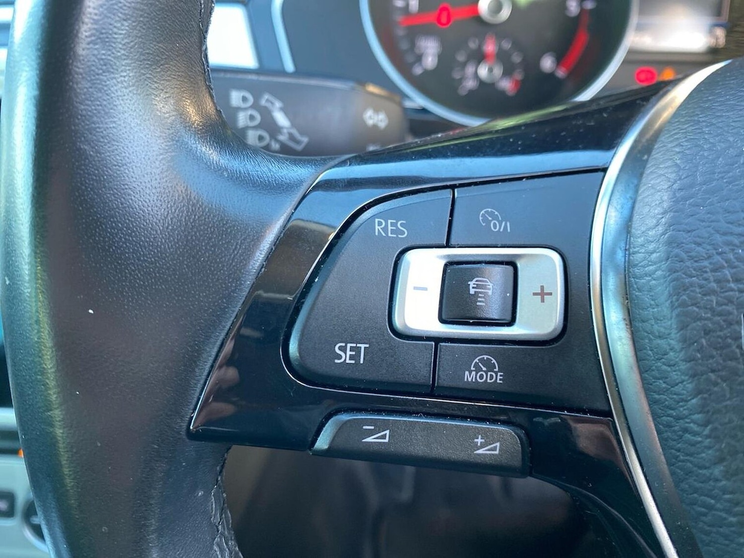 Used Volkswagen Passat 2018 for sale - 77033485: Photo 28