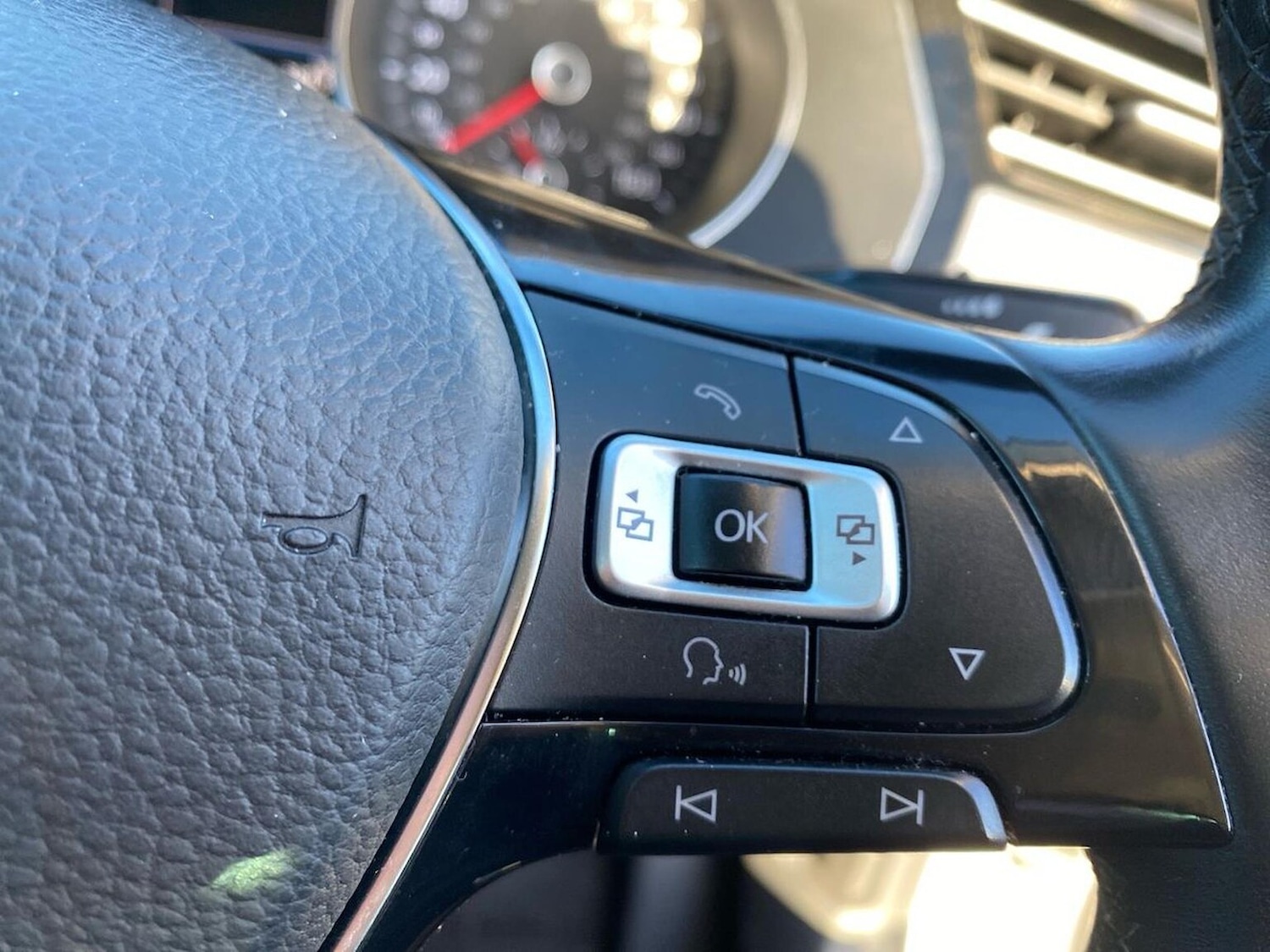 Used Volkswagen Passat 2018 for sale - 77033485: Photo 29