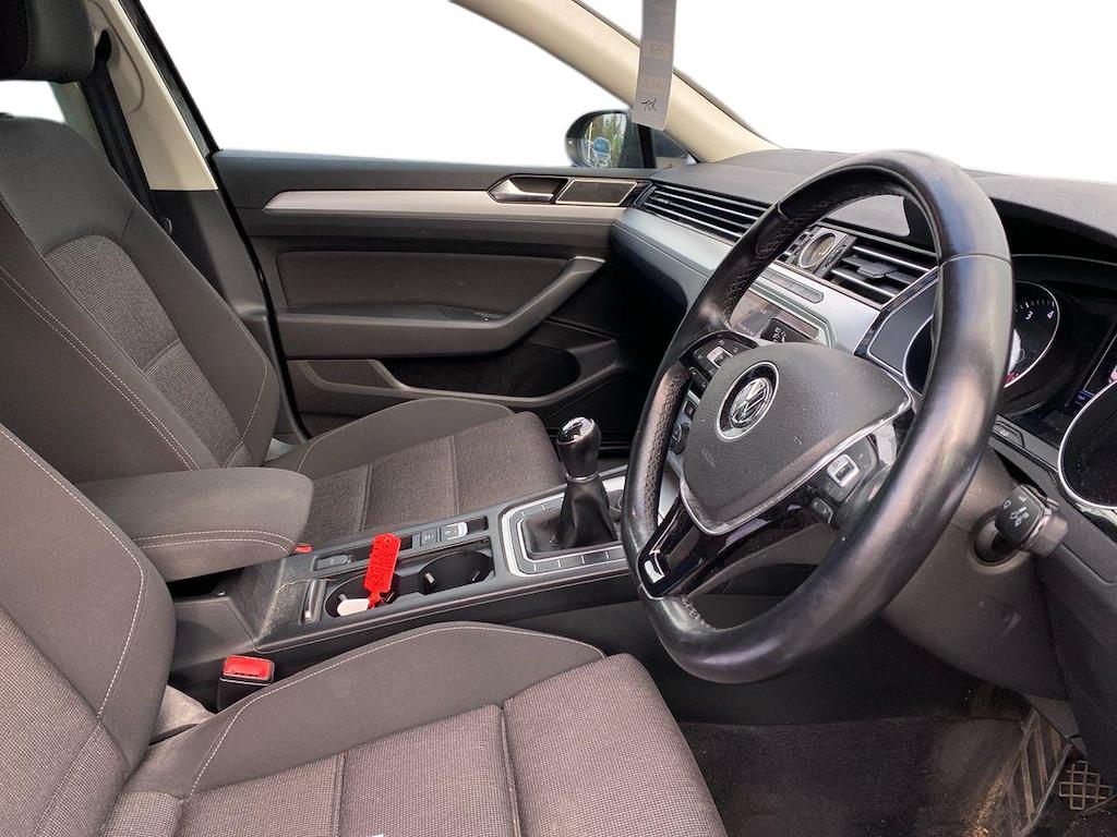 Used Volkswagen Passat 2018 for sale - 76506185: Photo 15