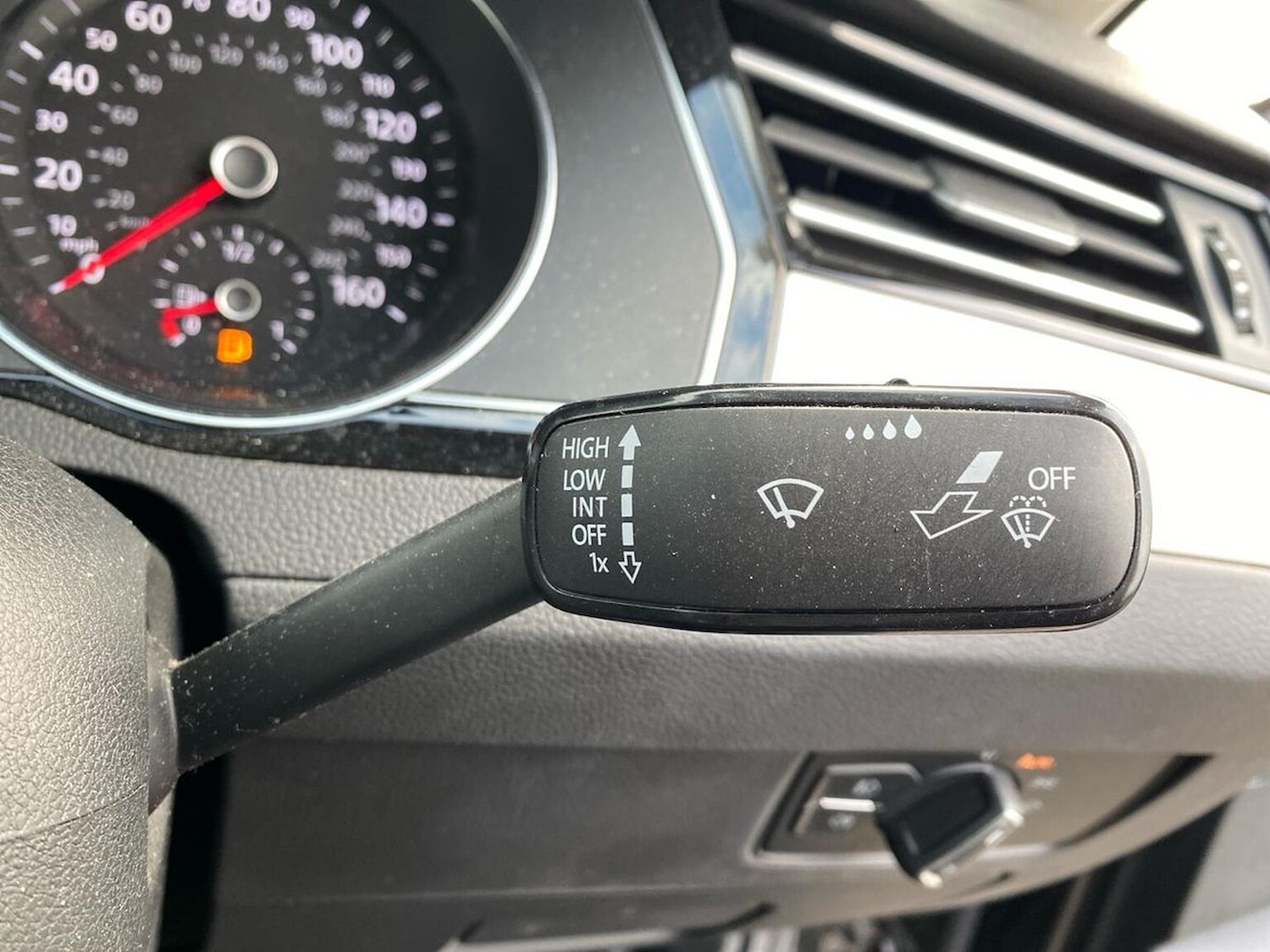 Used Volkswagen Passat 2018 for sale - 76506185: Photo 29