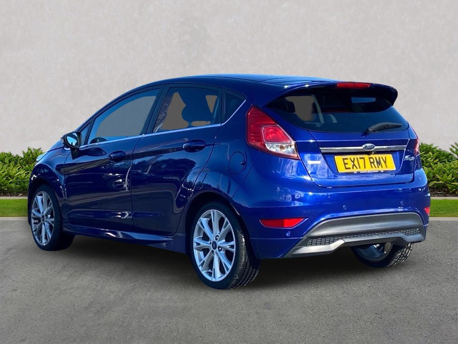 Used Ford Fiesta 2017 for sale - 76391777: Photo 2