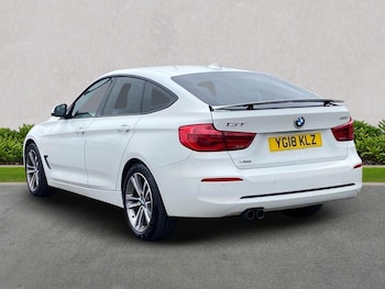 Used BMW 3 Series 2018 for sale - 75644380: Photo