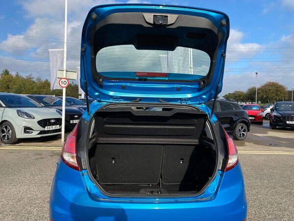 Used Ford Fiesta 2016 for sale - 76324594: Photo 17