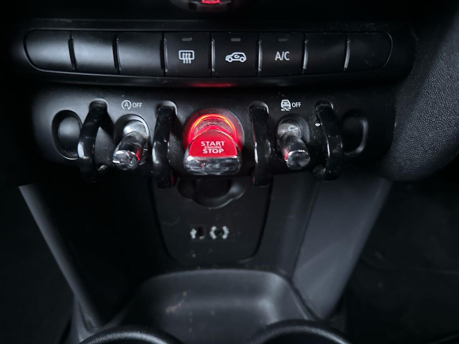 Used MINI Hatch 2017 for sale - 77056989: Photo 13