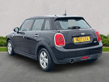 Used MINI Hatch 2017 for sale - 77056989: Photo