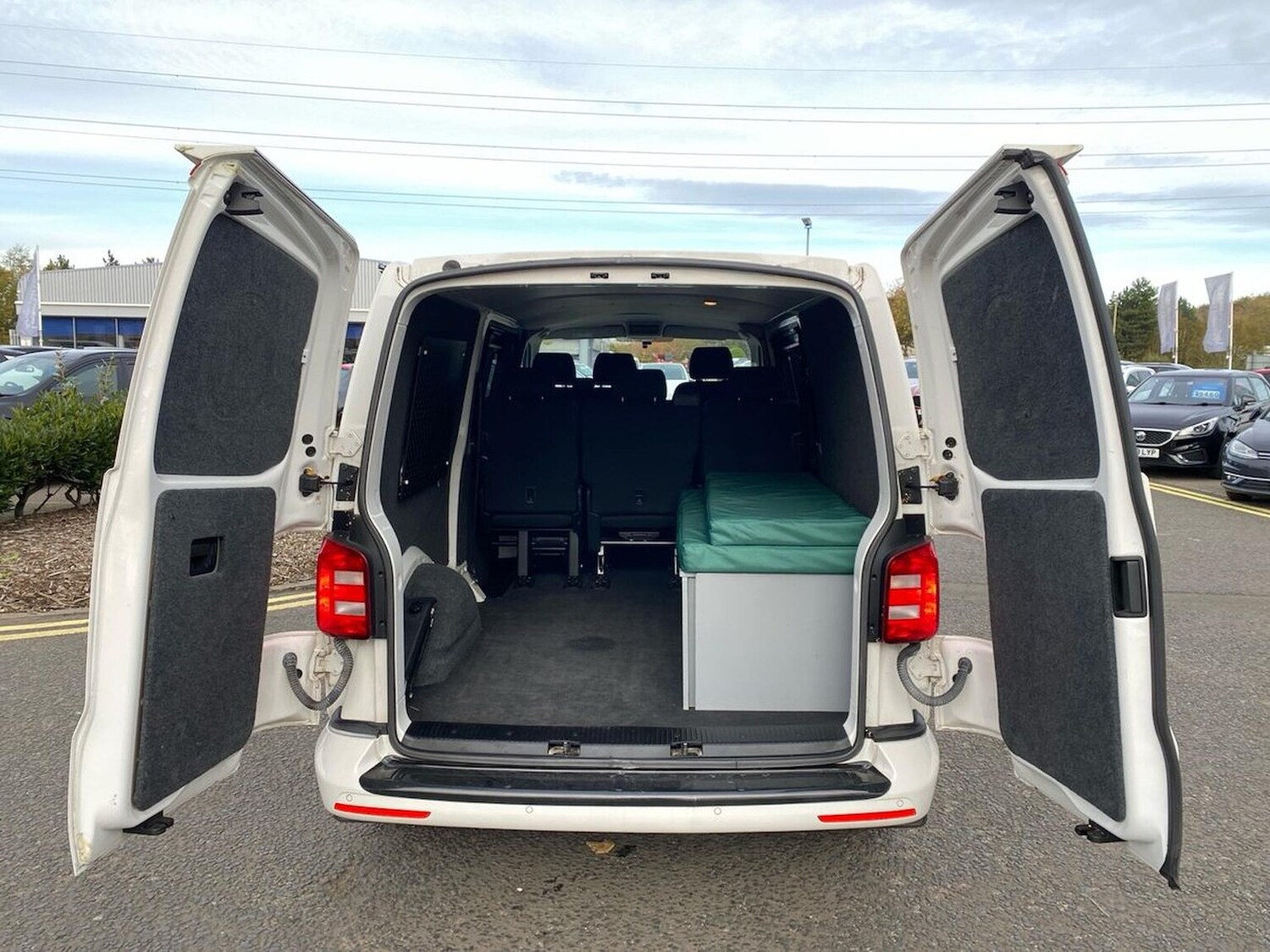 Used Volkswagen Transporter 2018 for sale - 76490719: Photo 17