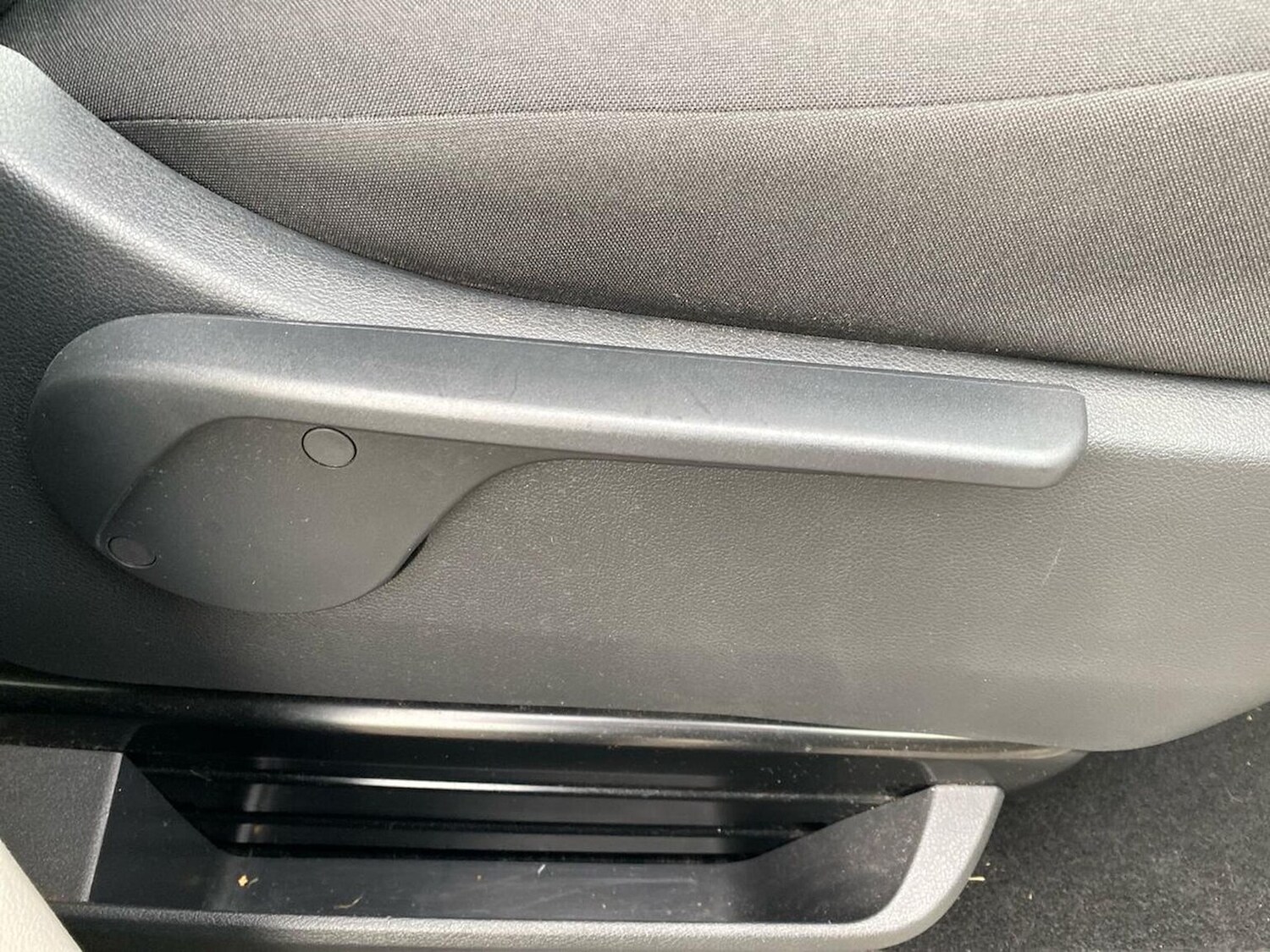 Used Volkswagen Transporter 2018 for sale - 76490719: Photo 30