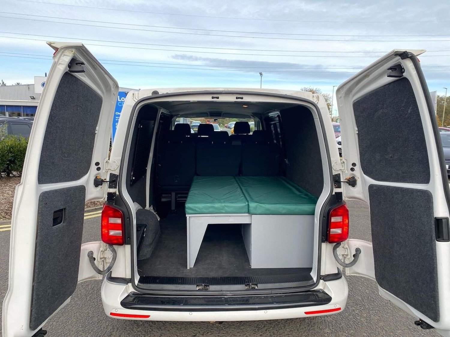 Used Volkswagen Transporter 2018 for sale - 76490719: Photo 31