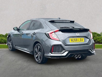 Used Honda Civic 2018 for sale - 75906907: Photo