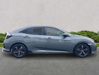 Used Honda Civic 2018 for sale - 75906907: Photo
