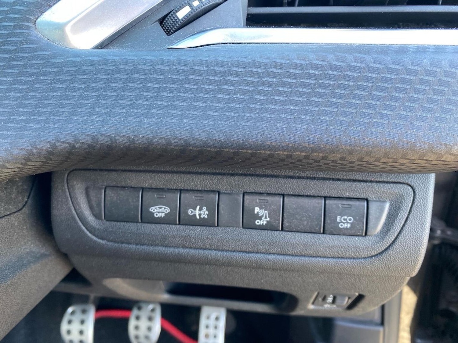 Used Peugeot 2008 2018 for sale - 76396923: Photo 22