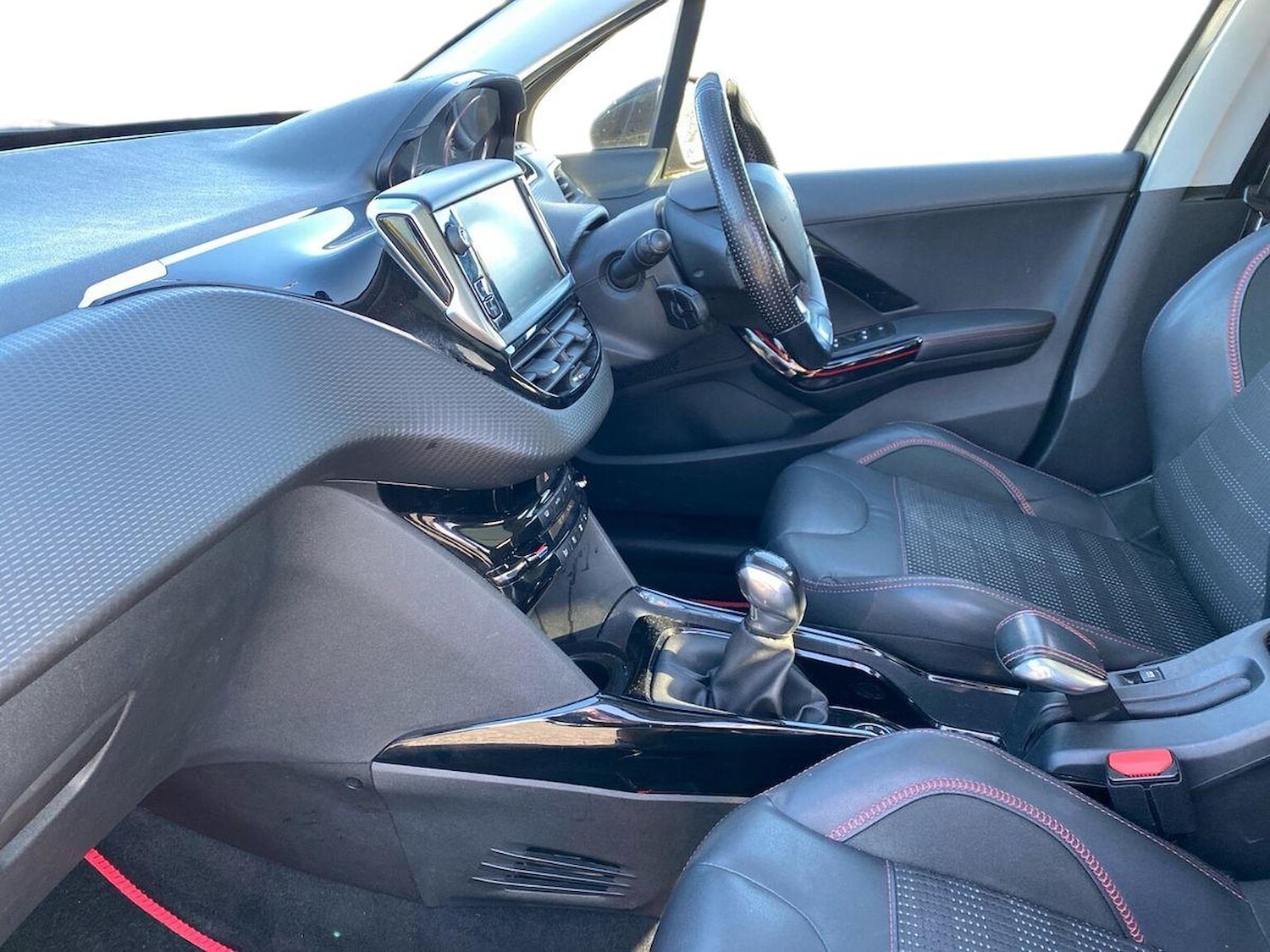 Used Peugeot 2008 2018 for sale - 76396923: Photo 7