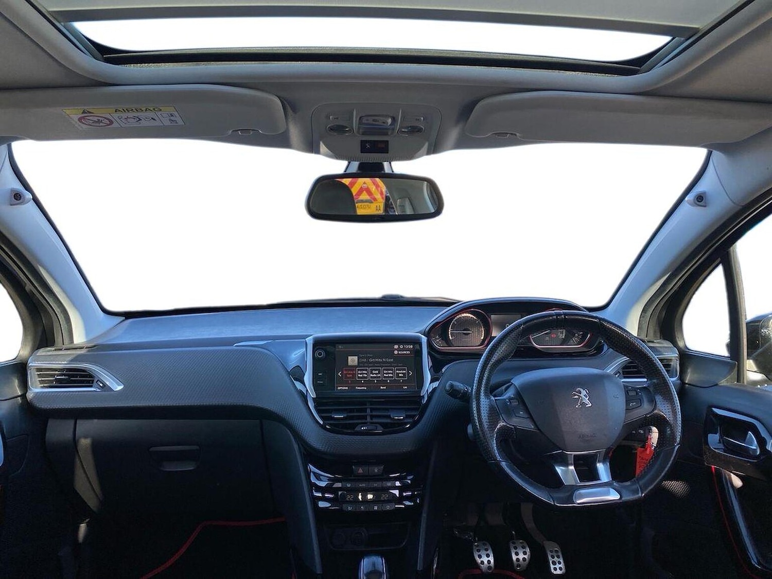 Used Peugeot 2008 2018 for sale - 76396923: Photo 8