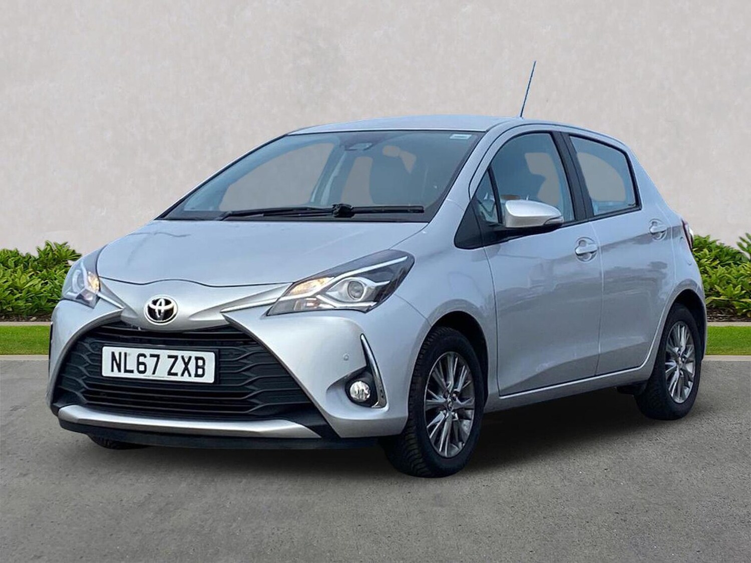 Used Toyota Yaris 2017 for sale - 78191890: Photo 22