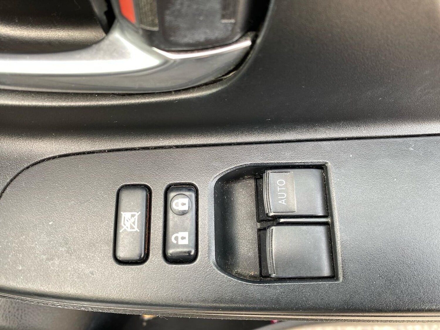 Used Toyota Yaris 2017 for sale - 78191890: Photo 23