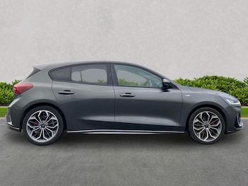 Used Ford Focus 2022 for sale - 78379712: Photo