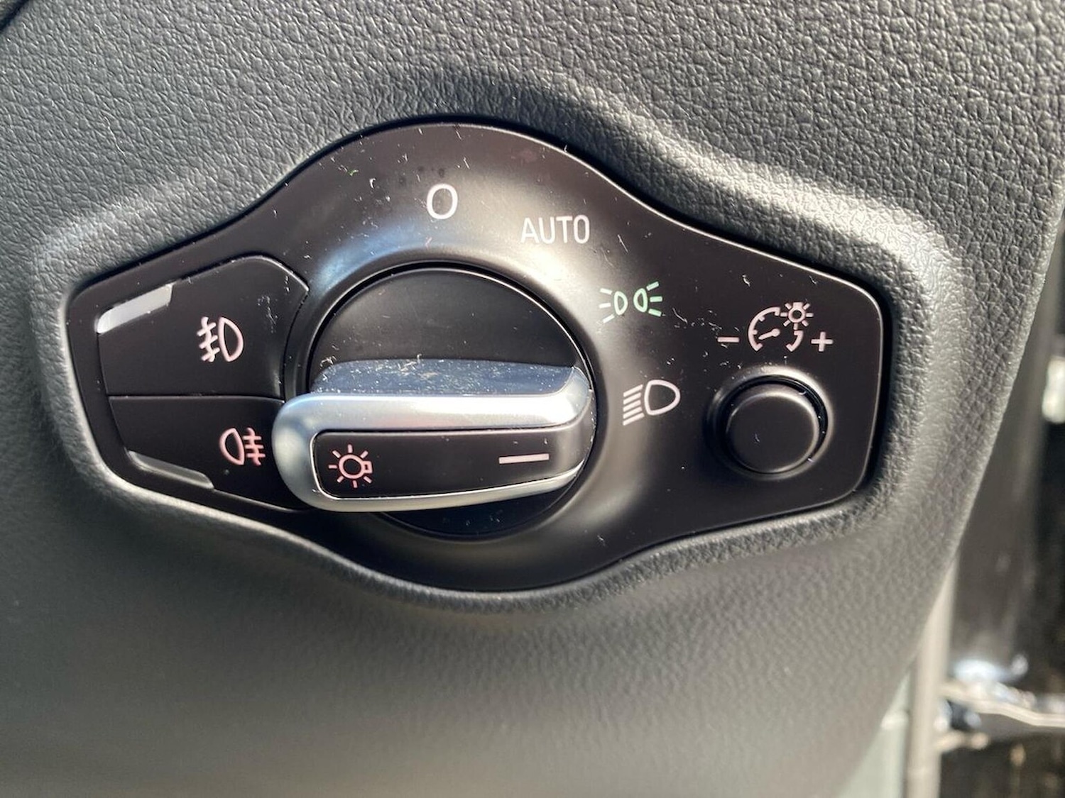 Used Audi Q5 2016 for sale - 78192196: Photo 24