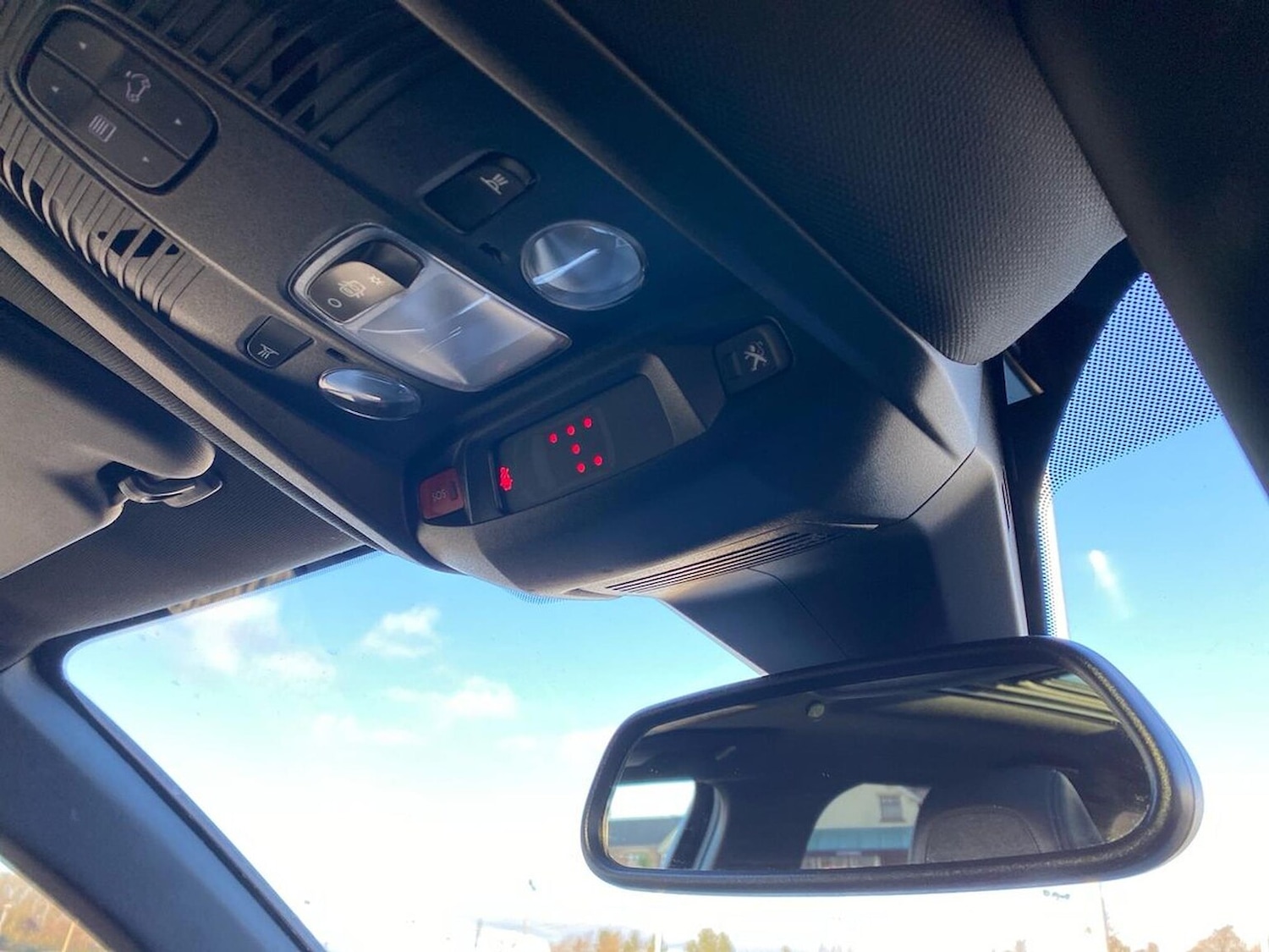 Used Peugeot 5008 2018 for sale - 77632527: Photo 14