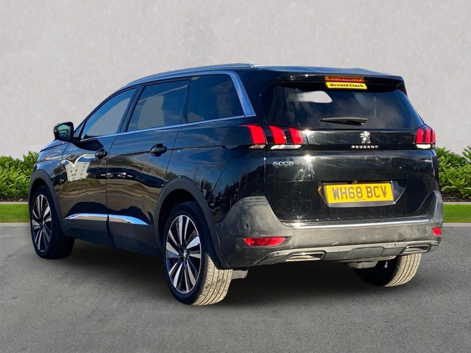 Used Peugeot 5008 2018 for sale - 77632527: Photo 2