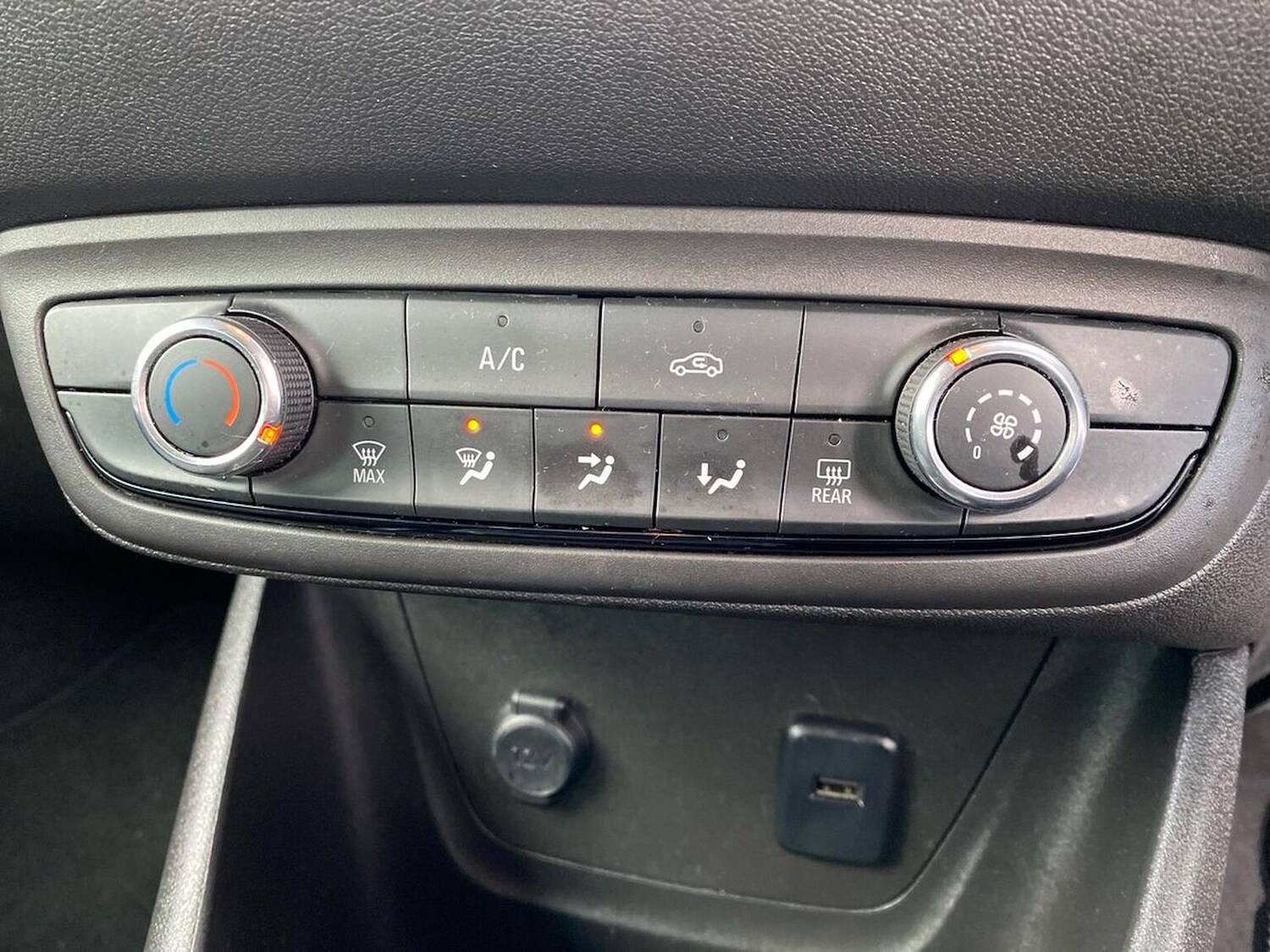 Used Vauxhall Crossland X 2020 for sale - 76651276: Photo 12