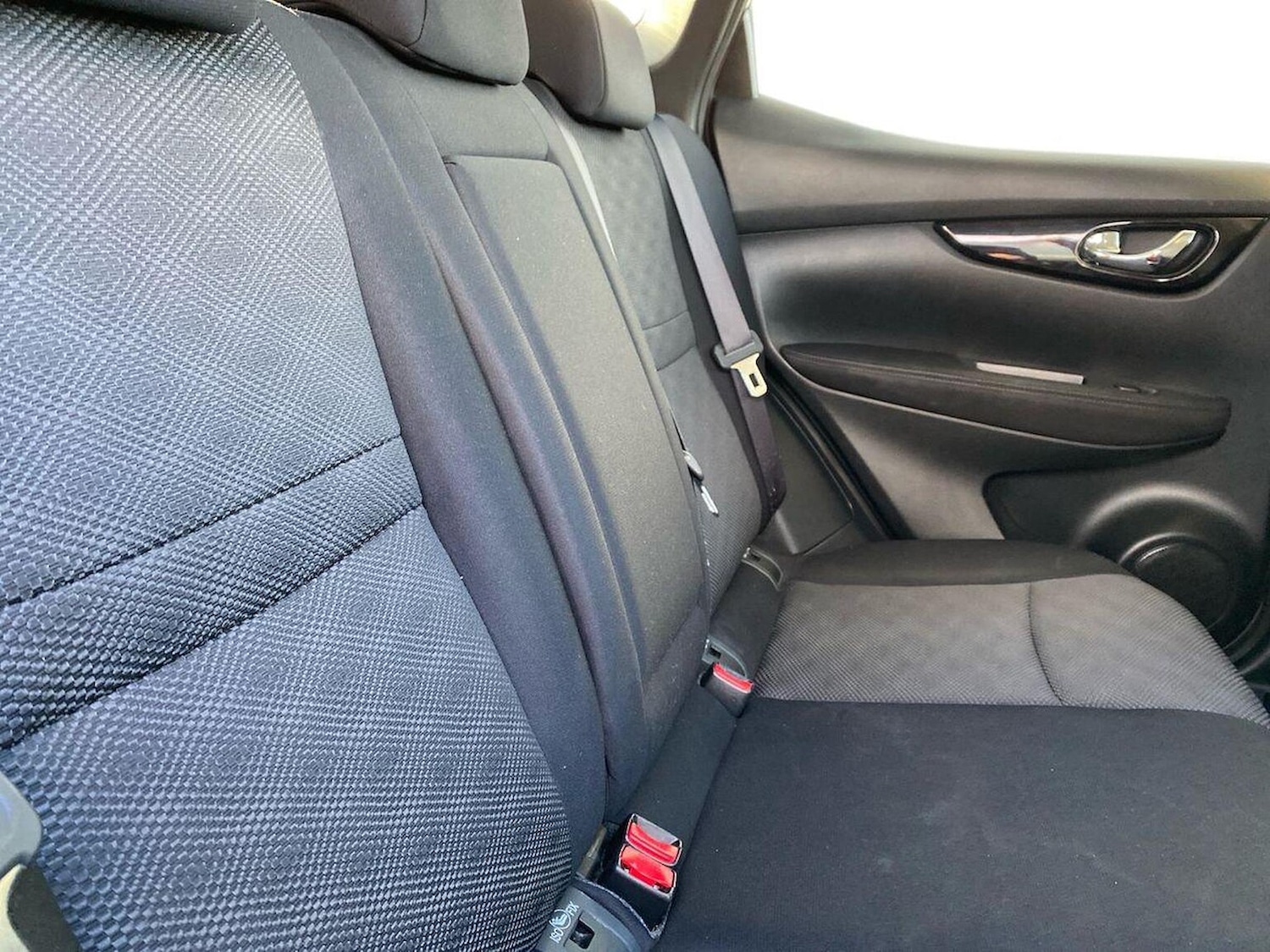 Used Nissan Qashqai 2017 for sale - 76600102: Photo 16