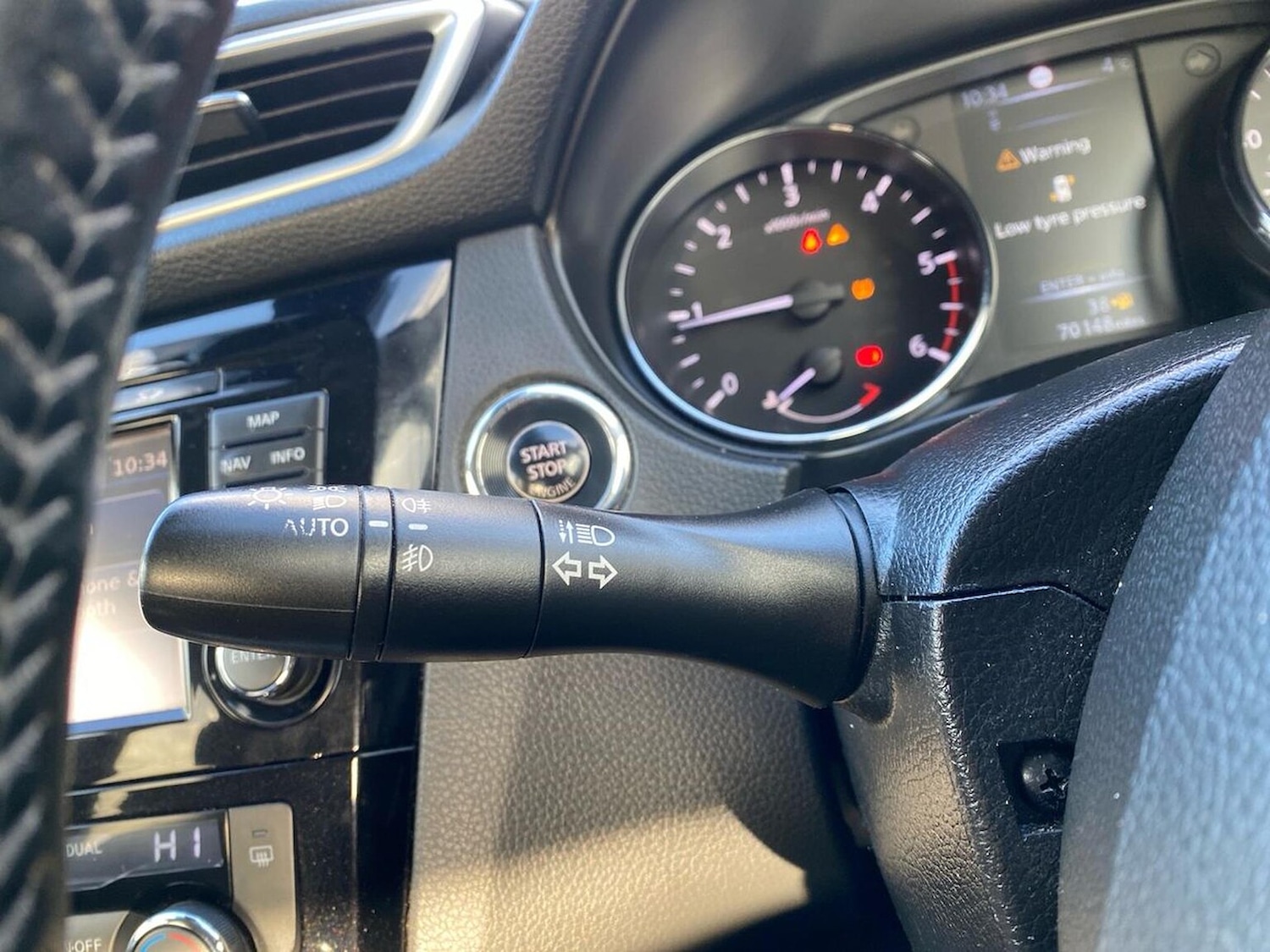 Used Nissan Qashqai 2017 for sale - 76600102: Photo 28