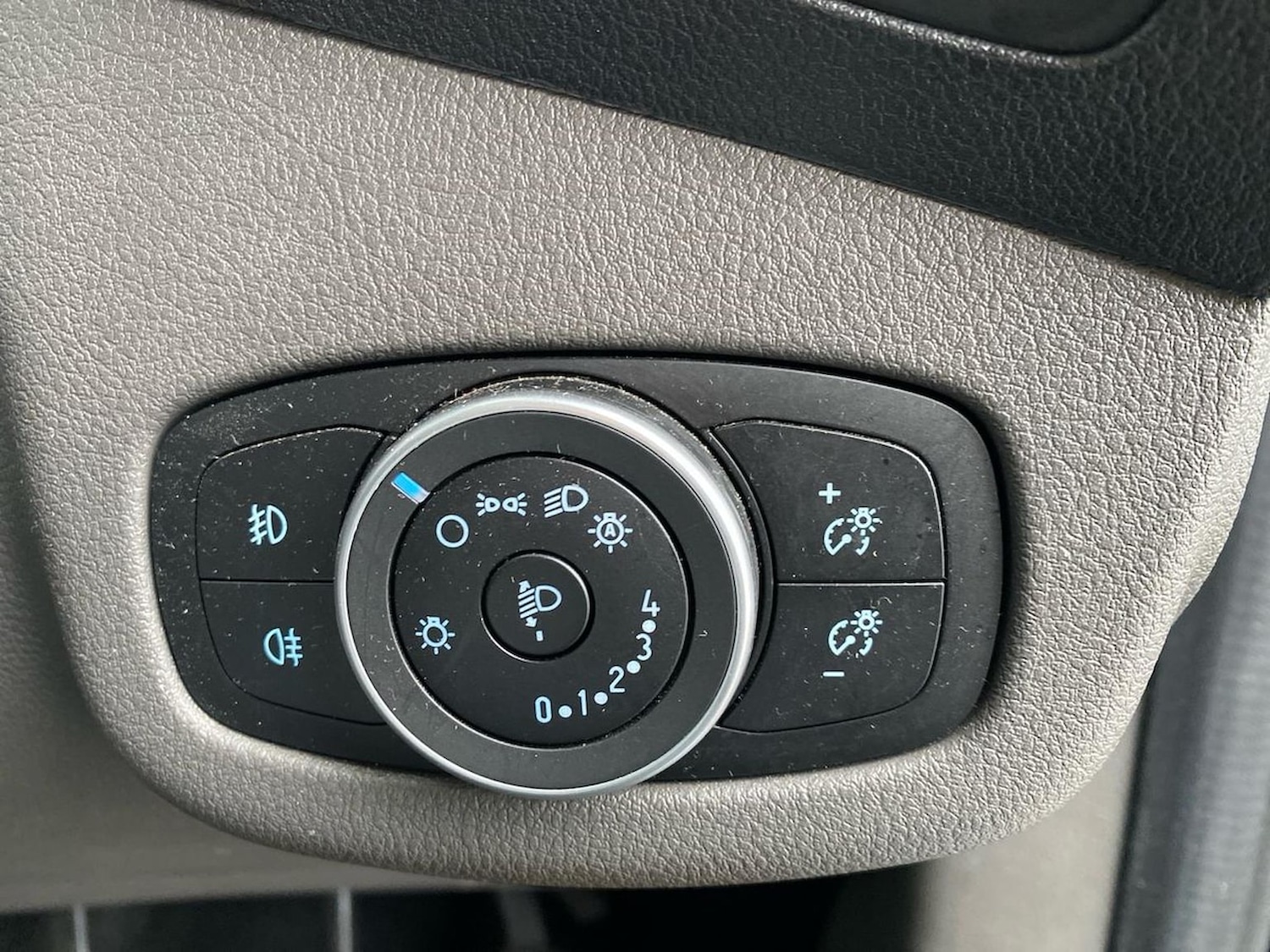 Used Ford Grand Tourneo Connect 2021 for sale - 78192199: Photo 24