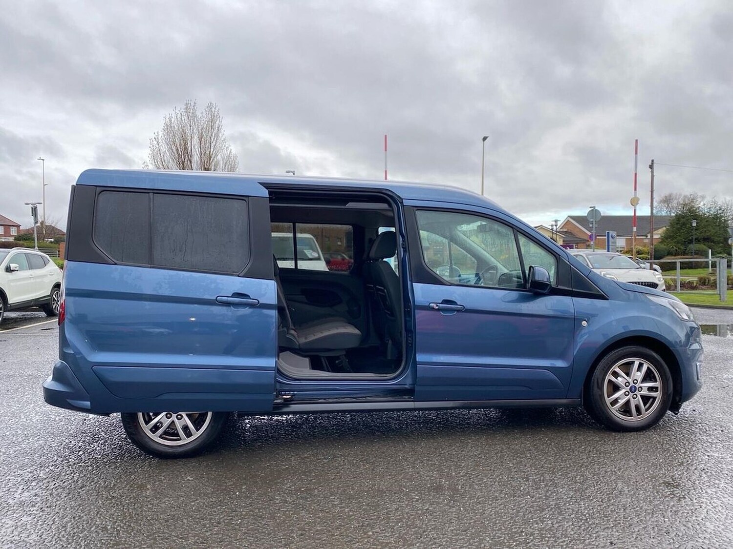 Used Ford Grand Tourneo Connect 2021 for sale - 78192199: Photo 26