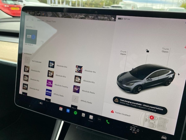 Used Tesla Model 3 2020 for sale - 76193223: Photo 11