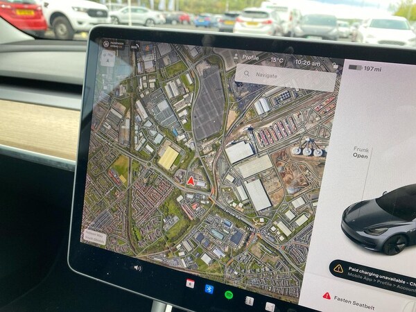 Used Tesla Model 3 2020 for sale - 76193223: Photo 24